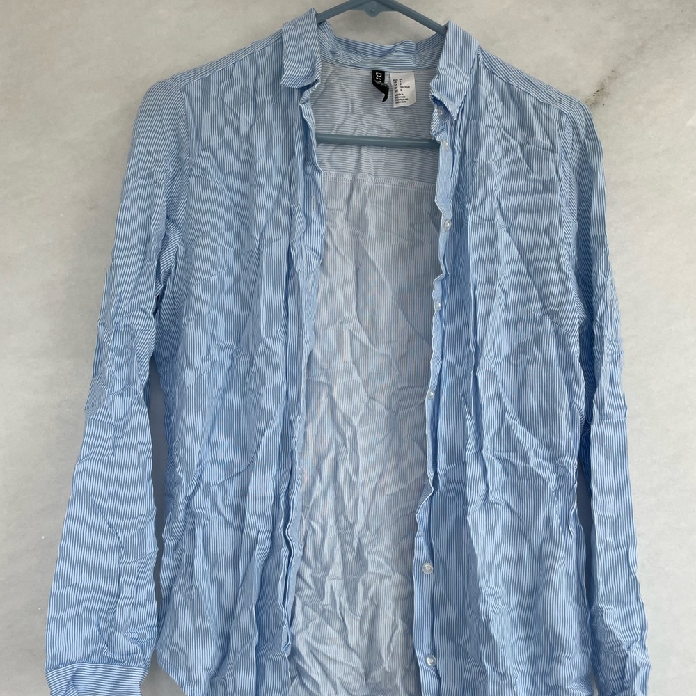 Divided Size 2 blue and white small striped button down